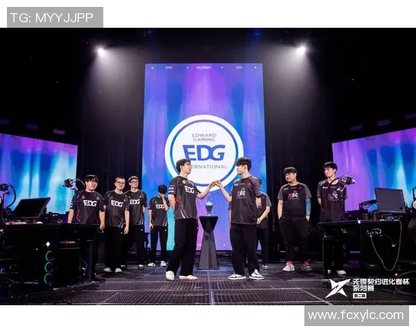 重磅专题:EDG如何实现团队结构与战术的全面革新与升级 重磅专题:EDG如何实现团队结构与战术的全面革新与升级