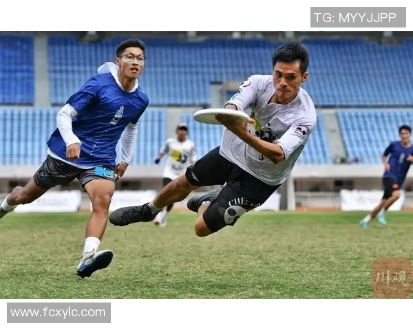 飞盘战术解析:成都飞盘队如何实现中路突破的成功秘诀 飞盘战术解析:成都飞盘队如何实现中路突破的成功秘诀