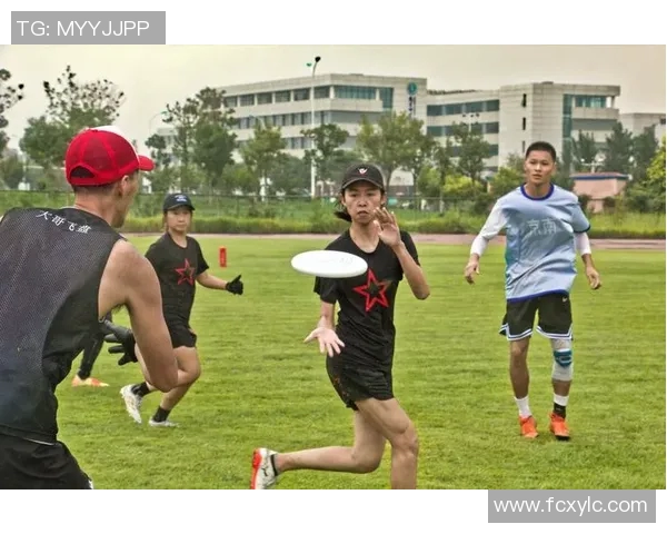 飞盘运动的魅力与挑战陈伟分享他的飞盘生涯与成长故事 飞盘运动的魅力与挑战陈伟分享他的飞盘生涯与成长故事