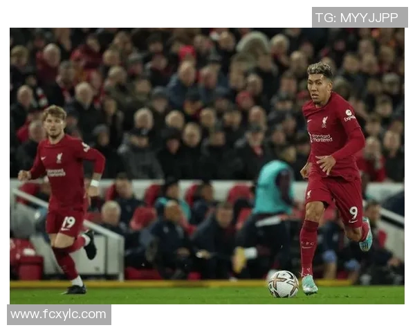 伊斯坦堡与巴黎的对决:历史交锋与战术分析的深度探讨 伊斯坦堡与巴黎的对决:历史交锋与战术分析的深度探讨