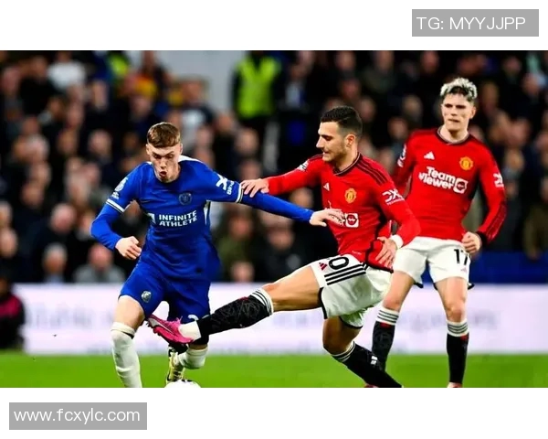 切尔西与曼联2017年巅峰对决海报回顾与精彩瞬间分析