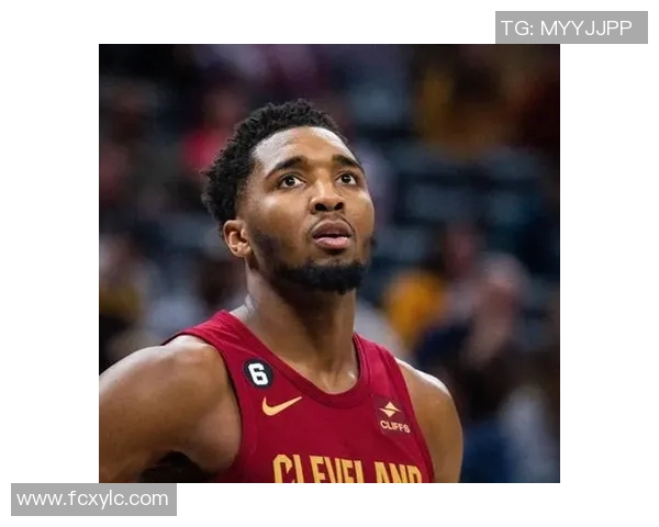 多诺万米切尔的篮球传奇之路与未来展望分析 多诺万米切尔的篮球传奇之路与未来展望分析