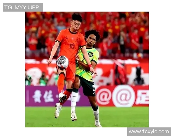 国足与伊拉克激战正酣现场直播全程回顾与精彩瞬间分析 国足与伊拉克激战正酣现场直播全程回顾与精彩瞬间分析