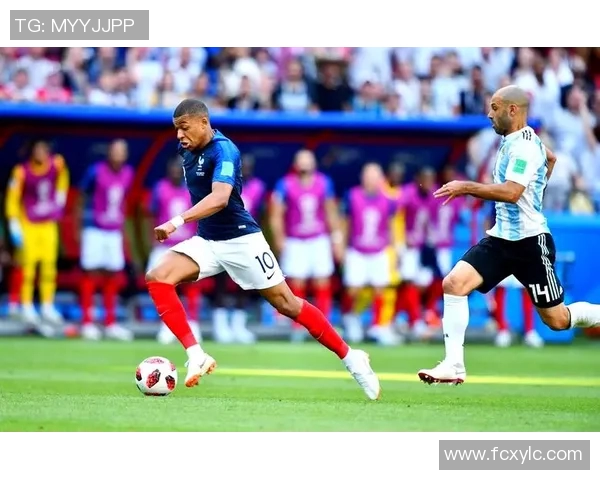 姆巴佩引领法国队重返巅峰之路球迷期待新赛季精彩表现