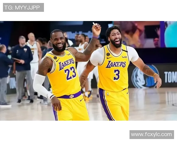 湖人对阵国王NBA直播精彩回顾与赛前分析全方位解读